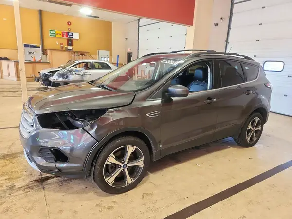 1FMCU9HD6JUB22428 2018 FORD ESCAPE - Image 1