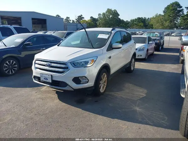 1FMCU9HD6JUB30206 2018 FORD ESCAPE - Image 2