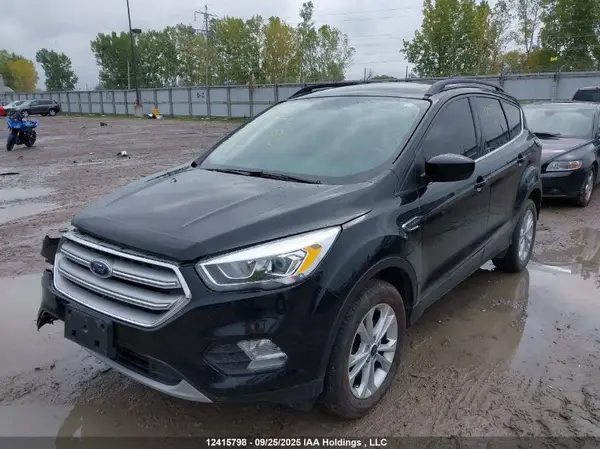 1FMCU9HD6JUB91779 2018 FORD ESCAPE - Image 2