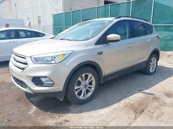 1FMCU9HD6JUC04465 2018 FORD ESCAPE - Image 2