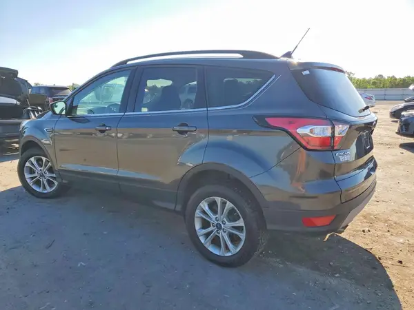 1FMCU9HD6JUC04692 2018 FORD ESCAPE - Image 2