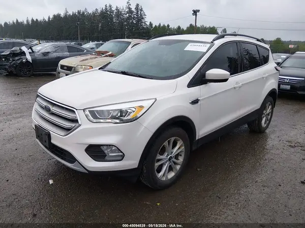 1FMCU9HD6JUC10122 2018 FORD ESCAPE - Image 2