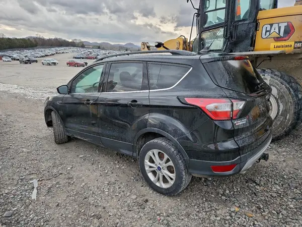 1FMCU9HD6JUC11383 2018 FORD ESCAPE - Image 2