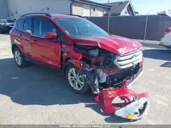 1FMCU9HD6JUC21203 2018 FORD ESCAPE