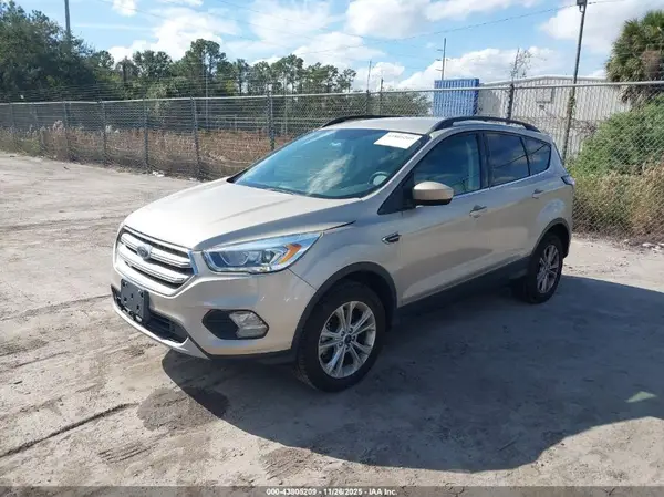 1FMCU9HD6JUC53505 2018 FORD ESCAPE - Image 2