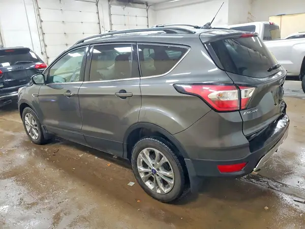 1FMCU9HD6JUC96810 2018 FORD ESCAPE - Image 2