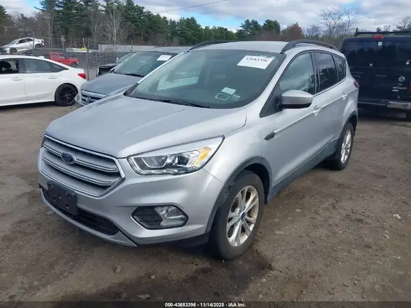 1FMCU9HD6JUD33497 2018 FORD ESCAPE - Image 2