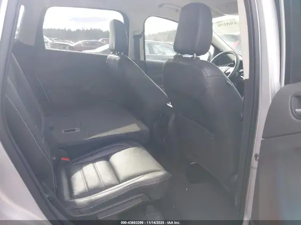 1FMCU9HD6JUD33497 2018 FORD ESCAPE - Image 8