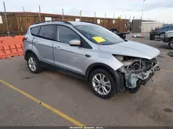 1FMCU9HD6KUA36859 2019 FORD ESCAPE