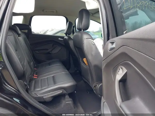 1FMCU9HD6KUA60143 2019 FORD ESCAPE - Image 8