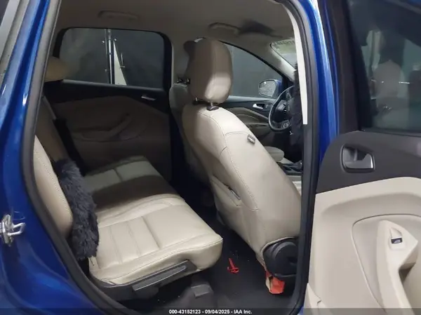 1FMCU9HD6KUA63303 2019 FORD ESCAPE - Image 8
