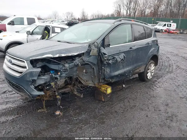 1FMCU9HD6KUA73605 2019 FORD ESCAPE - Image 2