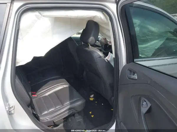 1FMCU9HD6KUB22785 2019 FORD ESCAPE - Image 8