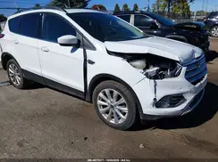 1FMCU9HD6KUB55303 2019 FORD ESCAPE