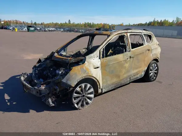 1FMCU9HD6KUB87734 2019 FORD ESCAPE - Image 2