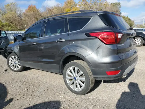 1FMCU9HD6KUC11837 2019 FORD ESCAPE - Image 2