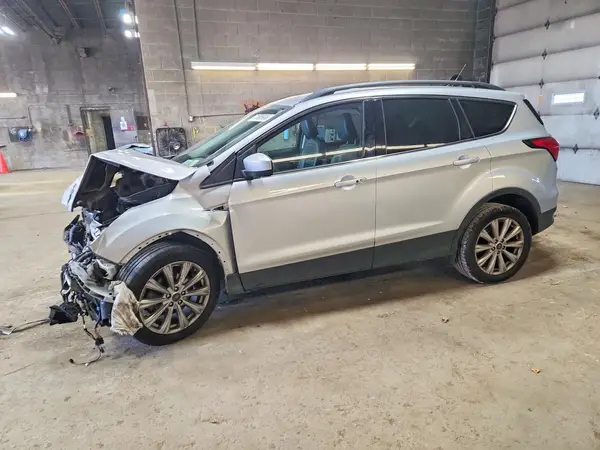 1FMCU9HD6KUC22398 2019 FORD ESCAPE - Image 1