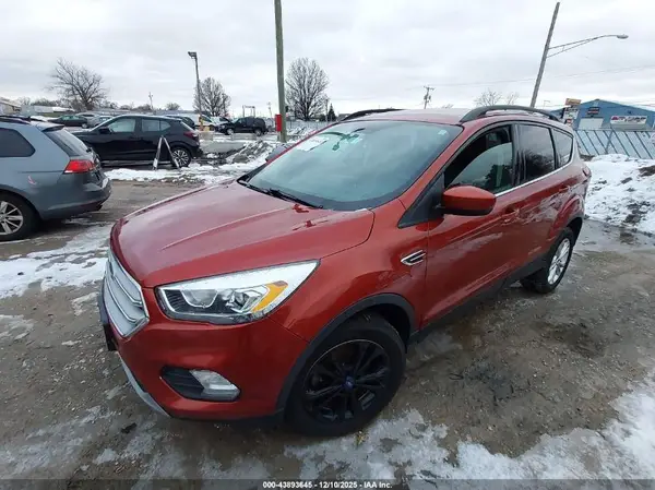 1FMCU9HD6KUC30503 2019 FORD ESCAPE - Image 2