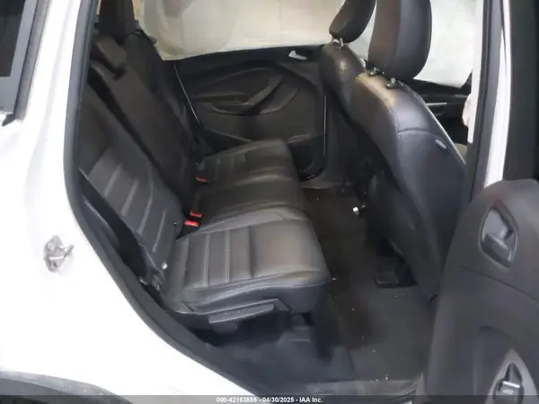 1FMCU9HD6KUC31120 2019 FORD ESCAPE - Image 8