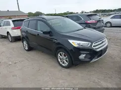 1FMCU9HD6KUC39136 2019 FORD ESCAPE