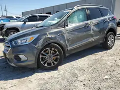 1FMCU9HD6KUC44000 2019 FORD ESCAPE