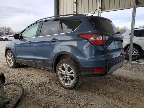 1FMCU9HD7JUA19082 2018 FORD ESCAPE - Image 2