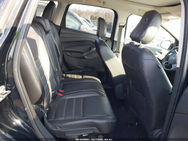 1FMCU9HD7JUA27182 2018 FORD ESCAPE - Image 8