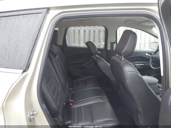 1FMCU9HD7JUA68671 2018 FORD ESCAPE - Image 8