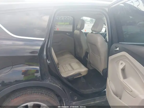 1FMCU9HD7JUA72607 2018 FORD ESCAPE - Image 8