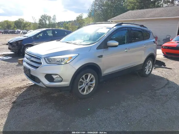 1FMCU9HD7JUA93697 2018 FORD ESCAPE - Image 2