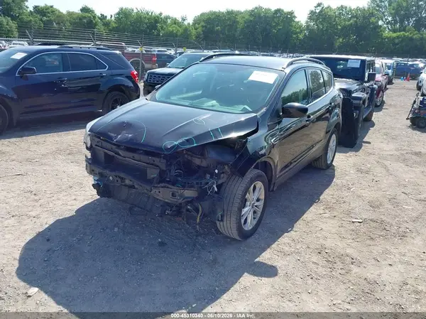 1FMCU9HD7JUB21742 2018 FORD ESCAPE - Image 2