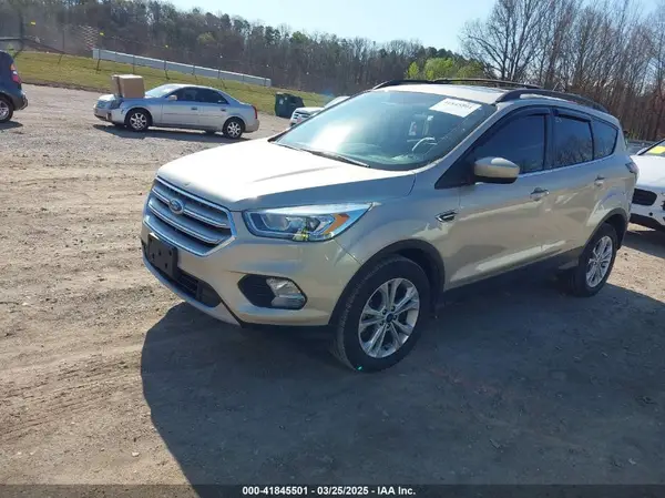 1FMCU9HD7JUB30814 2018 FORD ESCAPE - Image 2