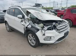 1FMCU9HD7JUB42509 2018 FORD ESCAPE