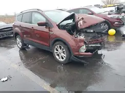 1FMCU9HD7JUB52764 2018 FORD ESCAPE