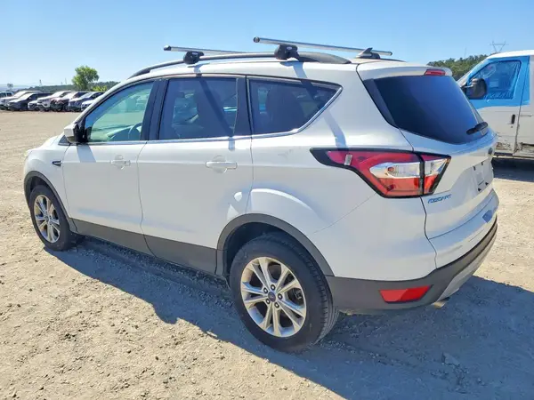 1FMCU9HD7JUB53073 2018 FORD ESCAPE - Image 2