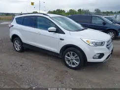 1FMCU9HD7JUB53154 2018 FORD ESCAPE