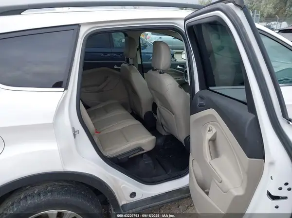1FMCU9HD7JUB53154 2018 FORD ESCAPE - Image 8