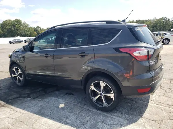 1FMCU9HD7JUB83626 2018 FORD ESCAPE - Image 2