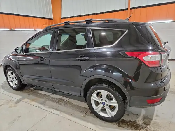 1FMCU9HD7JUB88759 2018 FORD ESCAPE - Image 2