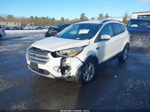 1FMCU9HD7JUB92133 2018 FORD ESCAPE - Image 2