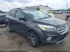 1FMCU9HD7JUC16222 2018 FORD ESCAPE