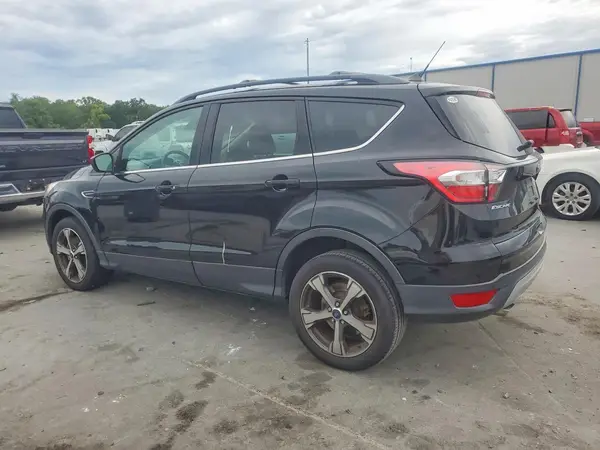 1FMCU9HD7JUC48426 2018 FORD ESCAPE - Image 2