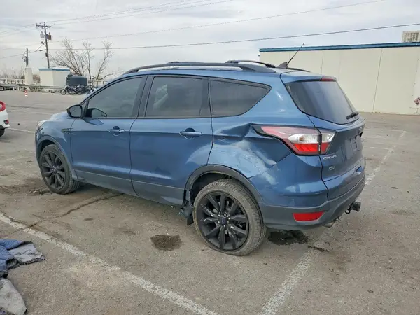 1FMCU9HD7JUC48443 2018 FORD ESCAPE - Image 2
