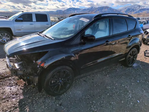 1FMCU9HD7JUC70541 2018 FORD ESCAPE - Image 1