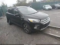 1FMCU9HD7JUC87596 2018 FORD ESCAPE