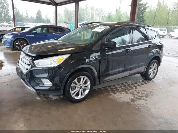 1FMCU9HD7JUC89476 2018 FORD ESCAPE - Image 2