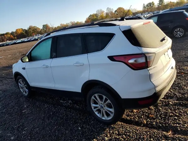 1FMCU9HD7JUD12464 2018 FORD ESCAPE - Image 2