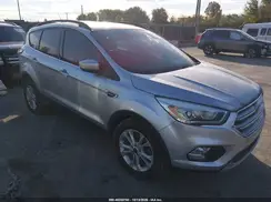 1FMCU9HD7JUD17180 2018 FORD ESCAPE