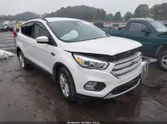 1FMCU9HD7JUD34528 2018 FORD ESCAPE