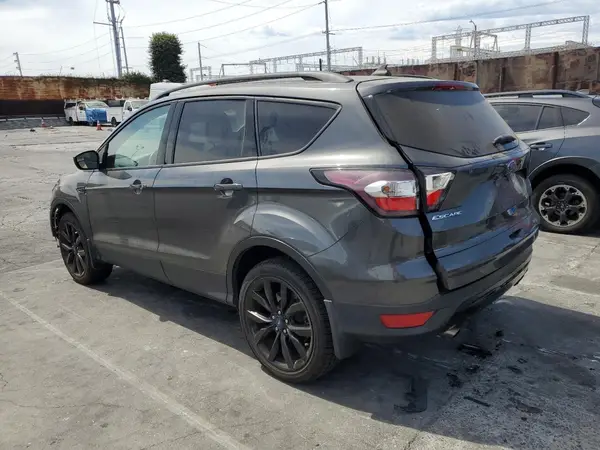 1FMCU9HD7JUD51555 2018 FORD ESCAPE - Image 2